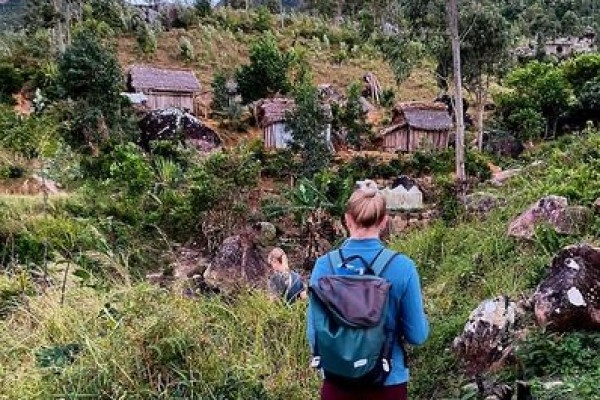 202308s-madagaskar-044EAF42538-7539-E026-A42E-F6E6D0FEF0F4.jpg