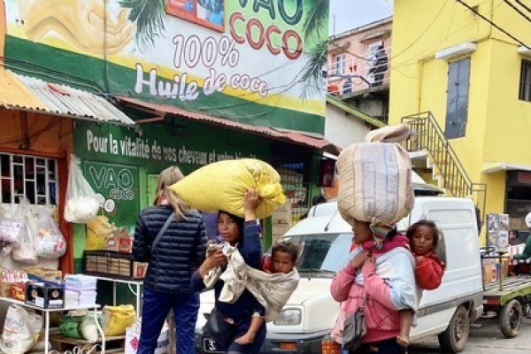 202308t-madagaskar-0805C586756-2B0D-AB69-0184-7331641A3E6B.jpg
