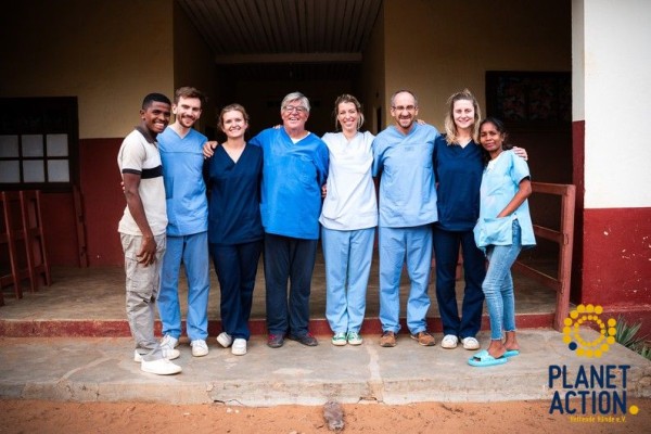 202310-madagaskar-075B1F60BD6-006C-E4D6-791F-747B61F2D2E4.jpg